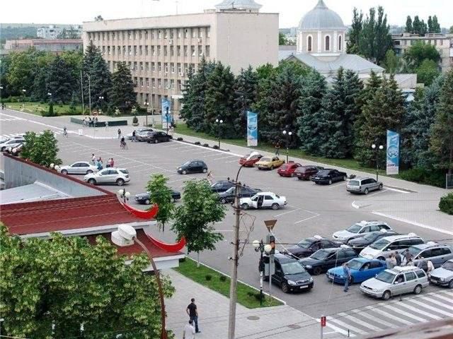 В Бендерах временно ограничат движение и парковку в связи с памятными мероприятиями 19 июня