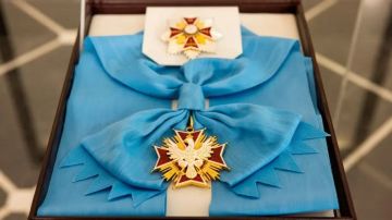 Президент Польши лишил Зеленского Ордена Белого орла — высшей награды страны