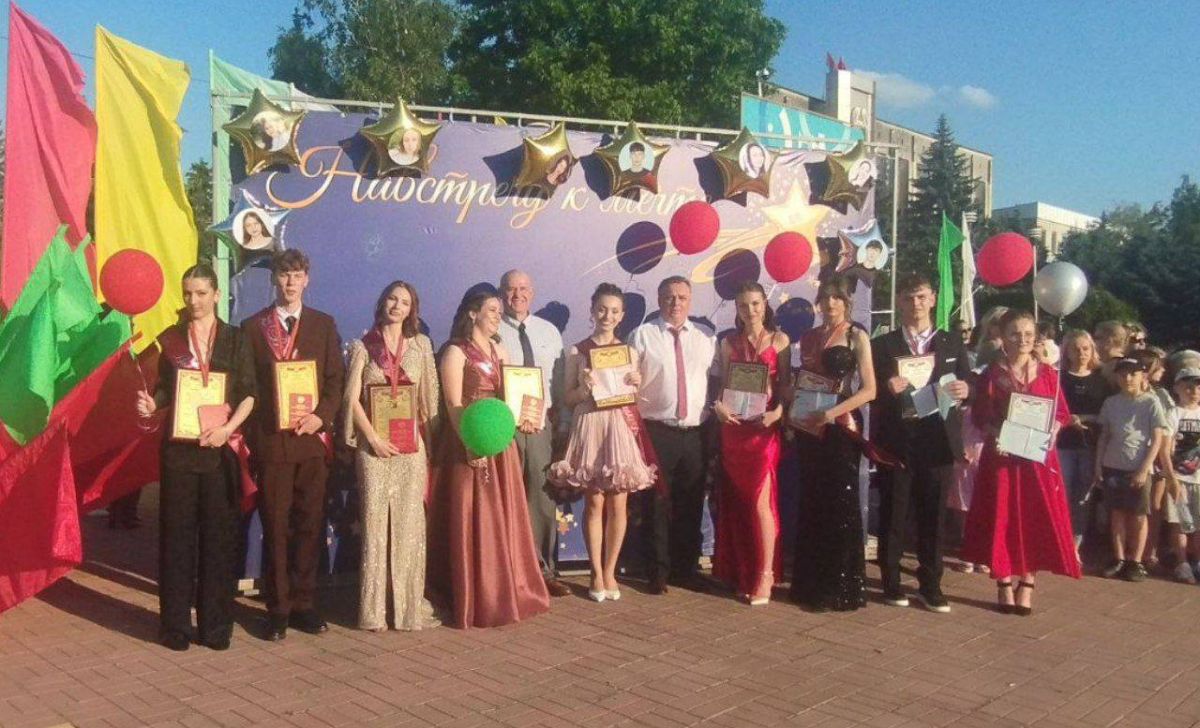 Накануне в городах Приднестровья прошли церемонии чествования медалистов Накануне в городах Приднестровья прошли церемонии чествования медалистов