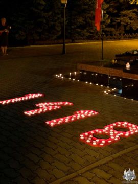 Горит свеча памяти. В четыре часа утра 22 июня 1941 года началась Великая Отечественная война