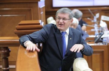 Помните возмущение жителей Копанки, когда село переподключали от приднестровских электросетей к Молдове? Тогда люди протестовали так, что разбираться приехала полиция РМ. Понятное дело: никто не хотел платить коммуналку по...