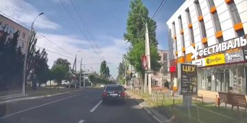 Когда первый день пересел с БМВ и ещё не привык
