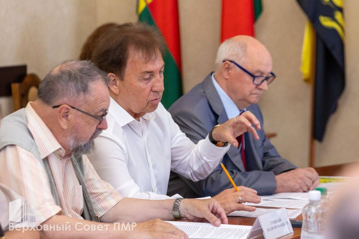 Спикер парламента Татьяна Залевская обсудила с общественниками острые проблемы граждан Спикер парламента Татьяна Залевская обсудила с общественниками острые проблемы граждан