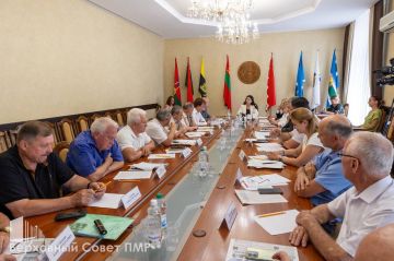 Спикер парламента Татьяна Залевская обсудила с общественниками острые проблемы граждан
