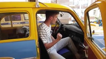 Сегодня открывается выставка раритетных милицейских машин возле Дворца республики
