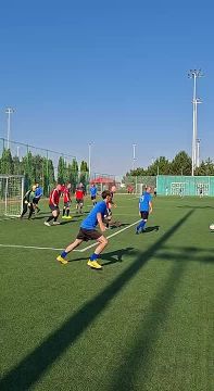 На спорткомплексе «Шериф» ко Дню сотрудника Госавтоинспекции проходит турнир по мини-футболу памяти Андрея Рогута – он был первым начальником Управления ГАИ Приднестровья