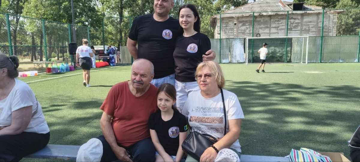 Новички и постоянные участники спортивного праздника Новички и постоянные участники спортивного праздника