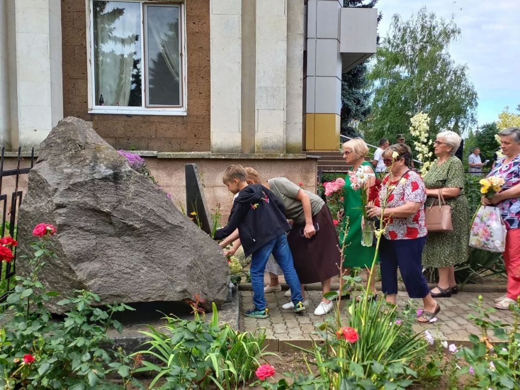 В Дубоссарах и Цыбулёвке сегодня вспоминают погибших 6 июля 1992 года В Дубоссарах и Цыбулёвке сегодня вспоминают погибших 6 июля 1992 года