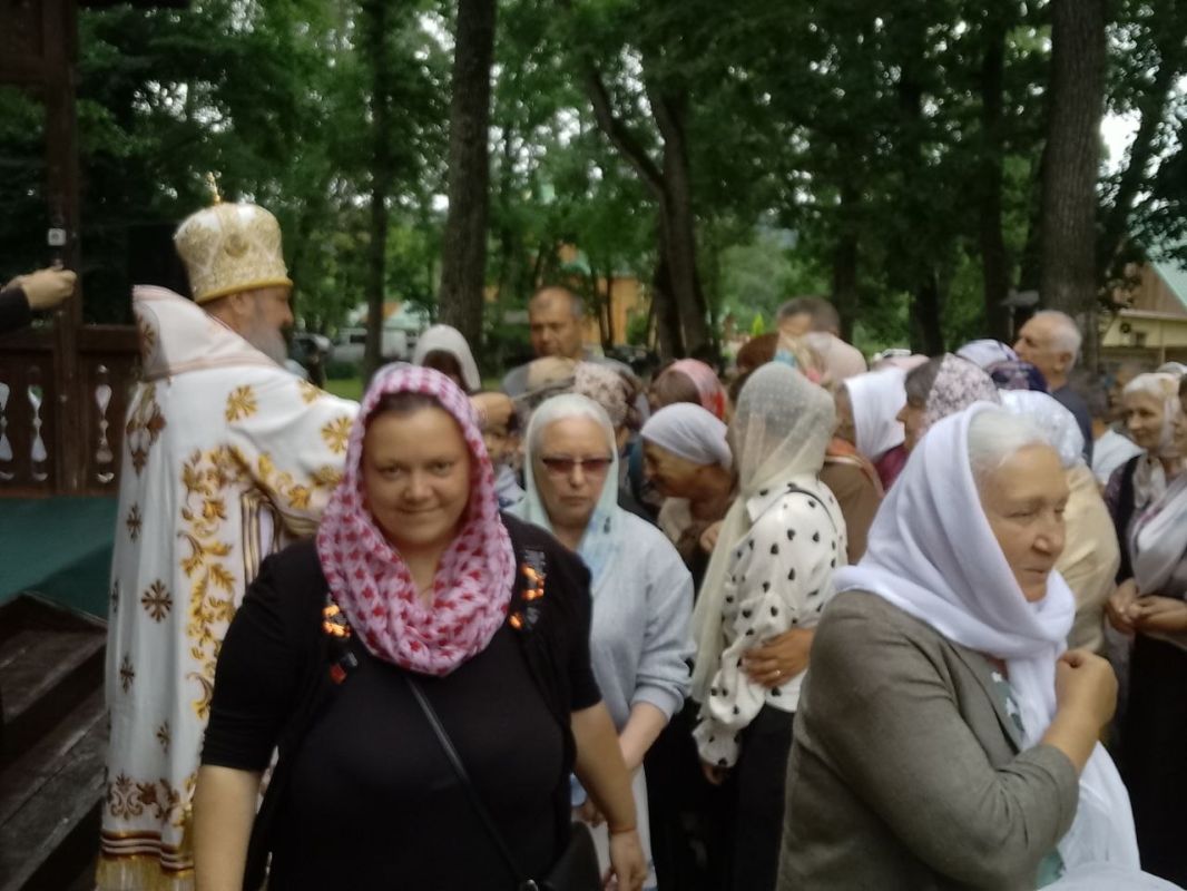 Престольный праздник в Иоанно-Предтеченском монастыре Строенец посетил архиепископ Савва Престольный праздник в Иоанно-Предтеченском монастыре Строенец посетил архиепископ Савва