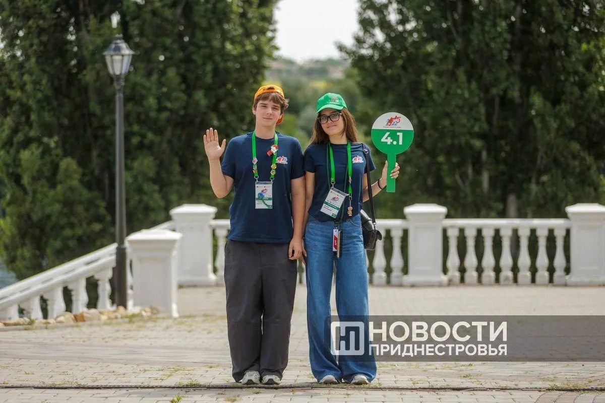 12 школьников из Приднестровья стали участниками «Поезда Памяти» 12 школьников из Приднестровья стали участниками «Поезда Памяти»