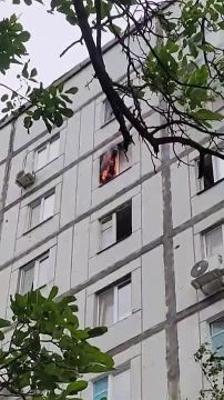 На Красных казармах в Тирасполе горит 8 этаж