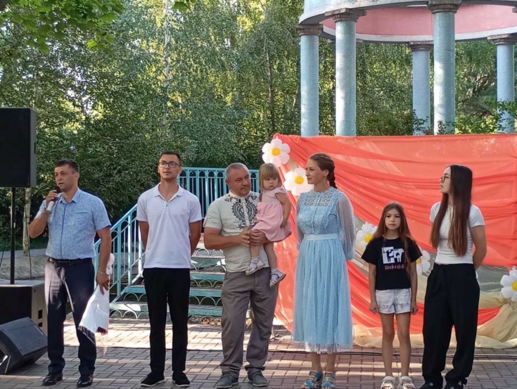 В СЛОБОДЗЕЙСКОМ РАЙОНЕ ЯРКО ОТМЕТИЛИ ДЕНЬ СЕМЬИ, ЛЮБВИ И ВЕРНОСТИ