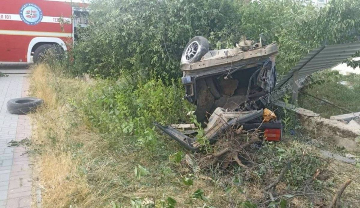 В Дубоссарах в ДТП погиб 19-летний водитель В Дубоссарах в ДТП погиб 19-летний водитель