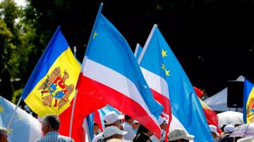 Гагаузия требует диалога с Кишиневом и предупреждает о рисках для автономии