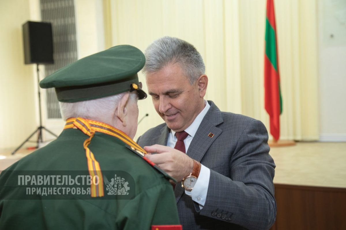 Ветеран Великой Отечественной войны Владимир Громов сегодня отмечает столетие Ветеран Великой Отечественной войны Владимир Громов сегодня отмечает столетие