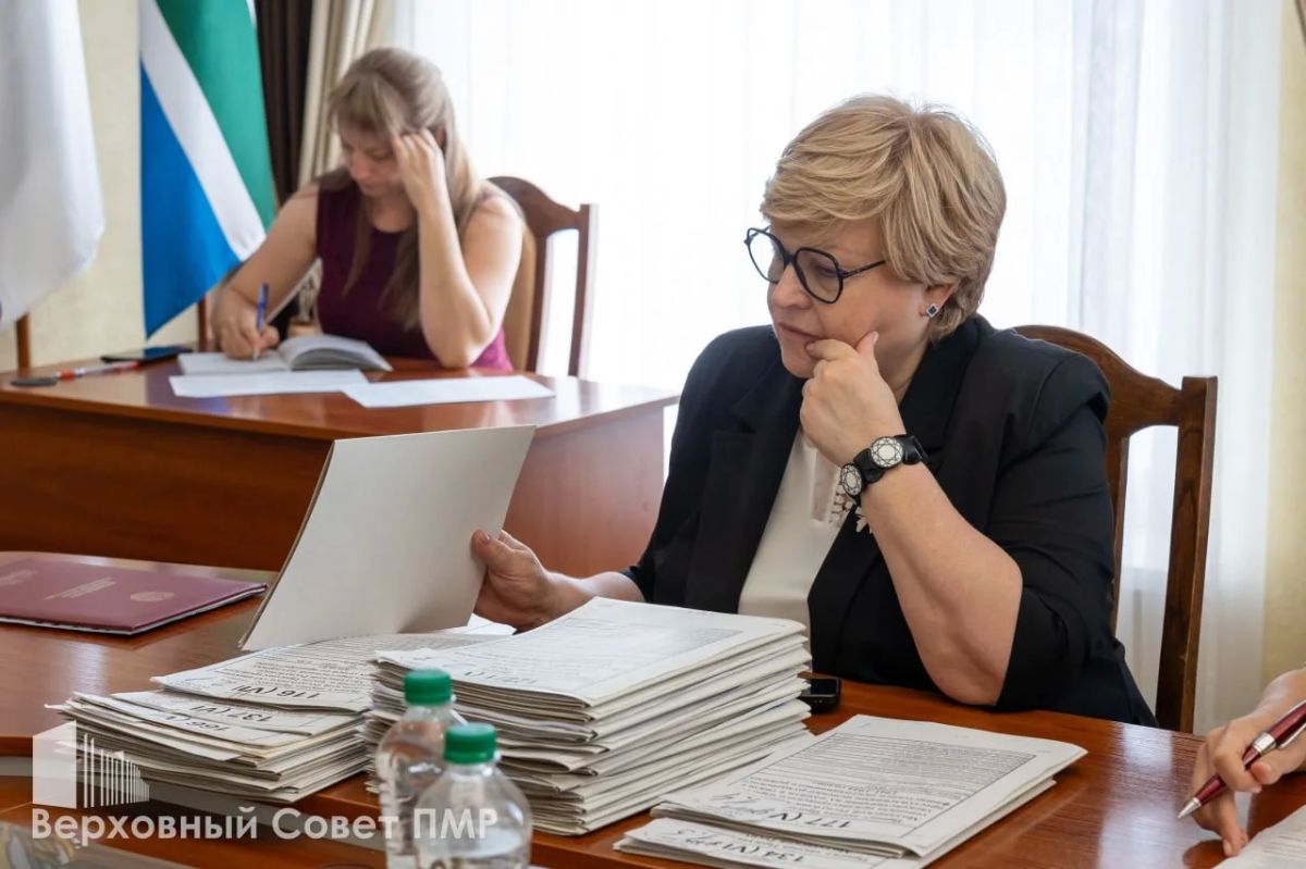 Президиум Верховного Совета дополнил повестку завтрашнего пленарного заседания Президиум Верховного Совета дополнил повестку завтрашнего пленарного заседания