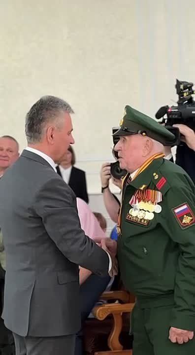 Век мужества, чести и верности Родине!