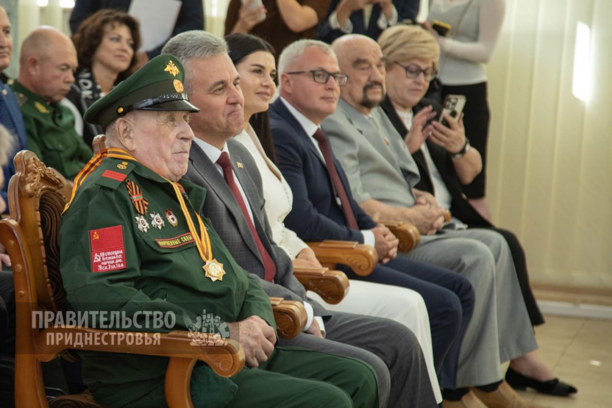Ветеран Великой Отечественной войны Владимир Громов сегодня отмечает столетие Ветеран Великой Отечественной войны Владимир Громов сегодня отмечает столетие