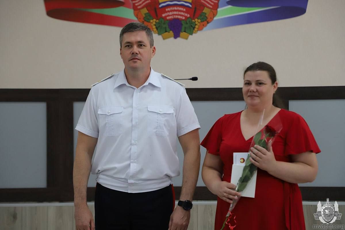 Чествовали женщин, берегущих семейный очаг Чествовали женщин, берегущих семейный очаг