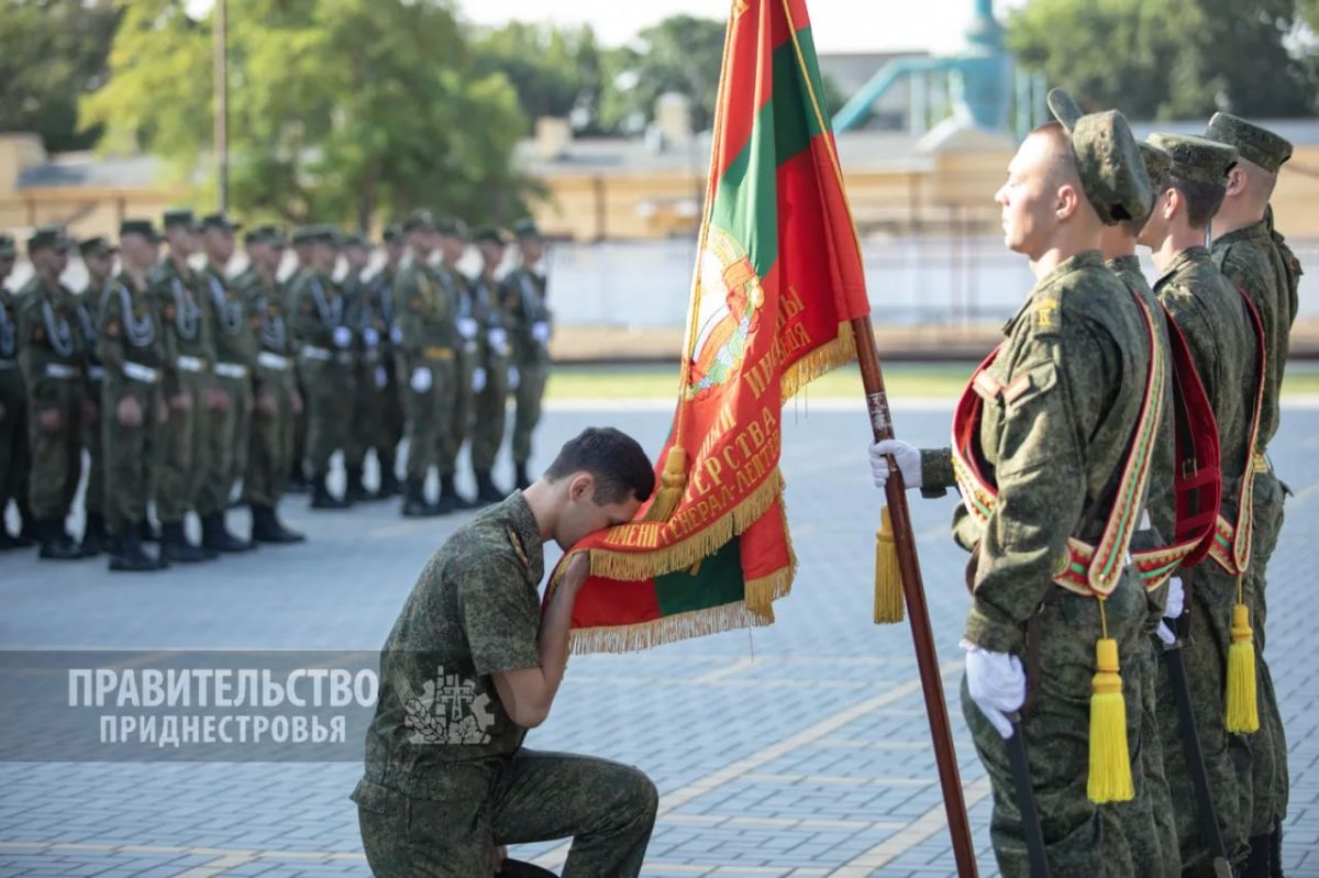 В Военном институте прошел 15-й выпуск молодых офицеров В Военном институте прошел 15-й выпуск молодых офицеров