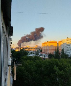 Пожар на нефтебазе в Ногинске, атакованной БПЛА