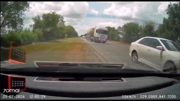 ДТП: пострадал мужчина, повреждены три автомобиля