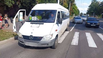 Маршрутка сбила 10-летнего мальчика на пешеходном переходе