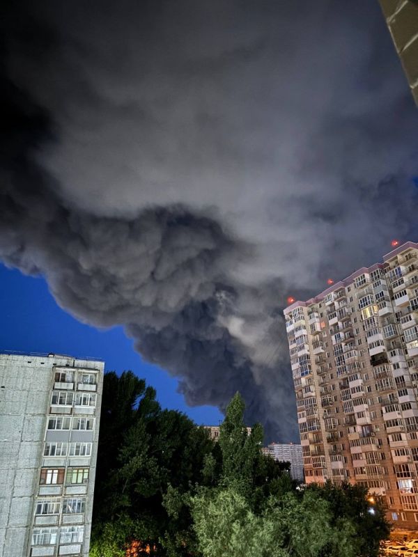 Ночью ударные БПЛА ВСУ уничтожили склад ВБ в Волгограде Ночью ударные БПЛА ВСУ уничтожили склад ВБ в Волгограде