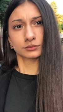 Милиция ищет 14-летнюю Карину Газинян, которая вчера самовольно ушла из терапевтического отделения Бендерского центра матери и ребёнка