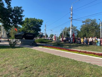 Минута молчания в память об ушедших в бессмертие