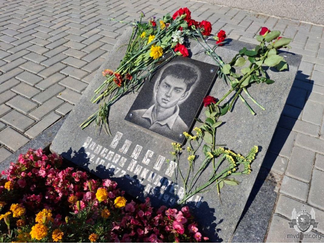 Отдали жизнь ради нас. Молдо-приднестровский вооружённый конфликт завершился 1 августа 1992 года Отдали жизнь ради нас. Молдо-приднестровский вооружённый конфликт завершился 1 августа 1992 года