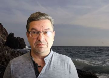 Михаил Онуфриенко: … с Михаилом Онуфриенко … Мы с вами много раз обращали внимание на то, как решения президента де-факто торпедируются чиновниками