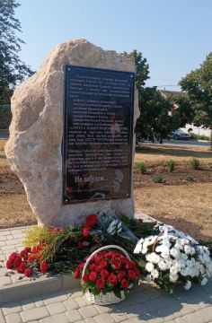 Памятная плита, которую открыли сегодня в Рыбнице, посвящена шести тысячам жертв фашизма – они погибли в гетто и тюрьмах, созданных немецкими и румынскими оккупантами