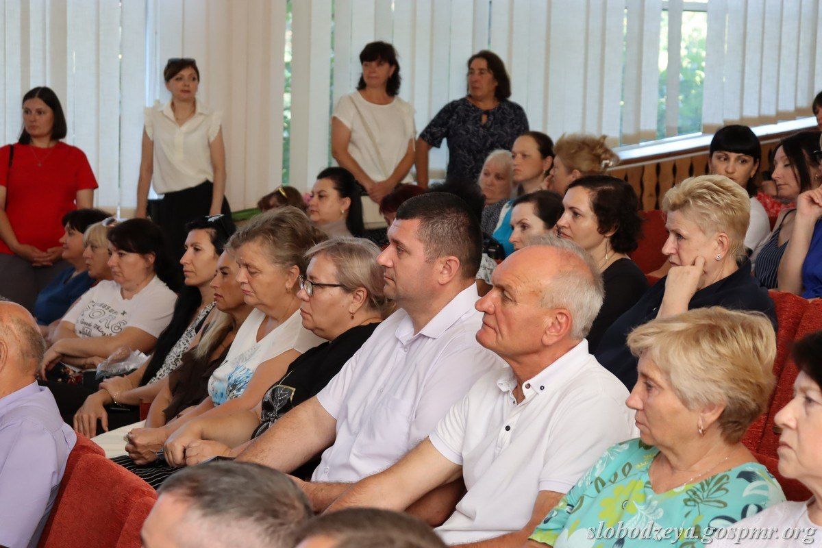 К 85 -летию со дня начала немецко-румынской оккупации Слободзейский исторический музей провёл лекцию К 85 -летию со дня начала немецко-румынской оккупации Слободзейский исторический музей провёл лекцию