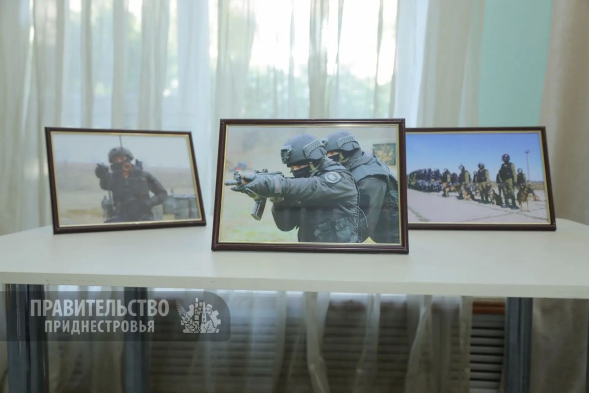 СОБР «Днестр» - 35 лет на страже безопасности СОБР «Днестр» - 35 лет на страже безопасности