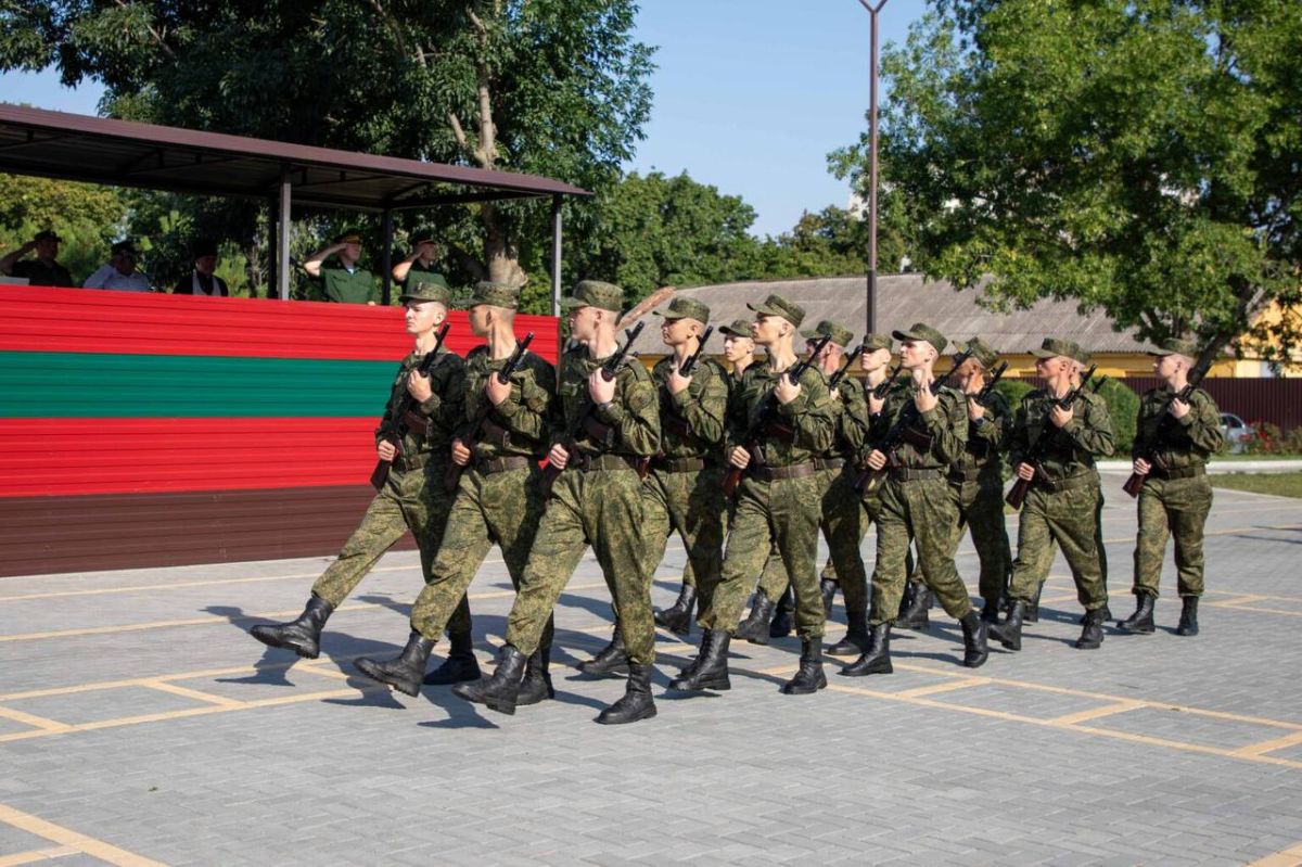 ТОРЖЕСТВЕННО ПРИСЯГАЮ НА ВЕРНОСТЬ! ТОРЖЕСТВЕННО ПРИСЯГАЮ НА ВЕРНОСТЬ!