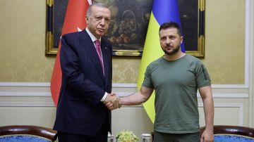 Украина закупила у Турции 70 ракет ATACMS, 12 РСЗО M270 и десятки тысяч кассетных боеприпасов — говорится в в документах Госдепартамента США