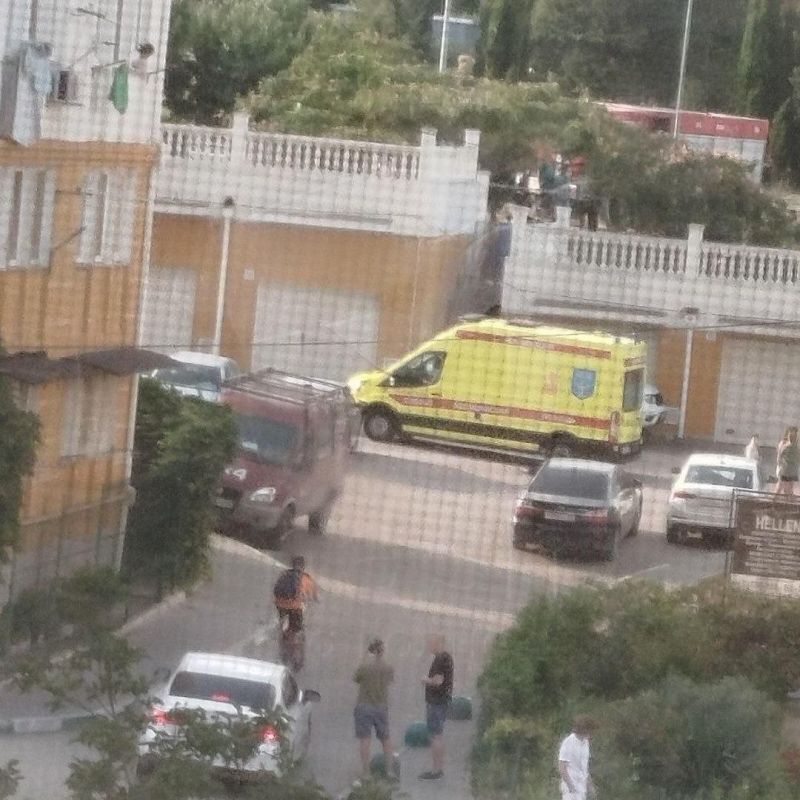 Теракт в Севастополе. Женщина подорвала СВУ, погиб мужчина Теракт в Севастополе. Женщина подорвала СВУ, погиб мужчина