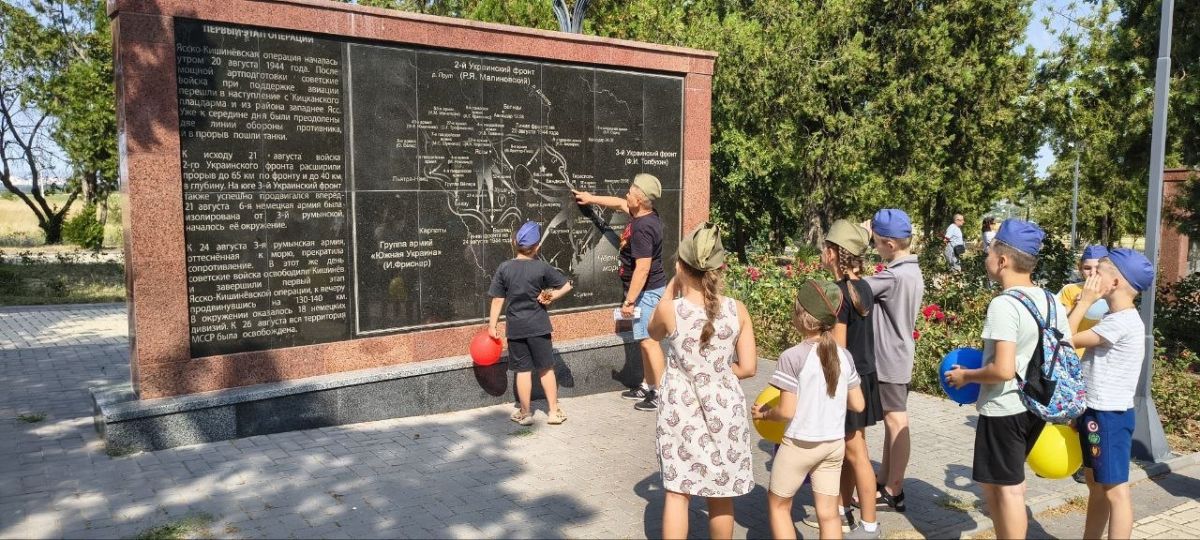 Историю важно не только читать — ее нужно увидеть своими глазами Историю важно не только читать — ее нужно увидеть своими глазами