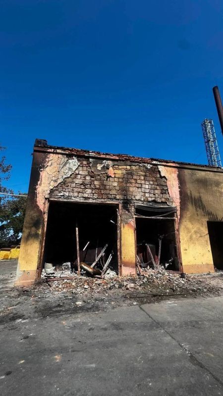 #раскладка. В Белгороде-Днестровском Одесской области после атаки БпЛА пострадала обувная фабрика «Белста» #раскладка. В Белгороде-Днестровском Одесской области после атаки БпЛА пострадала обувная фабрика «Белста»