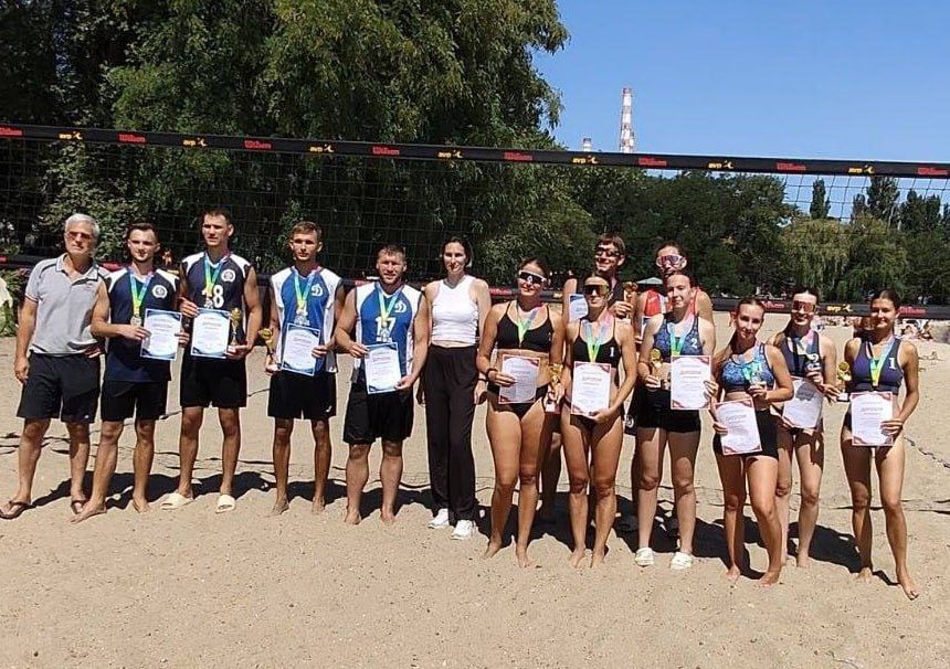 Чемпионат ПМР по пляжному волейболу провели в Днестровске Чемпионат ПМР по пляжному волейболу провели в Днестровске