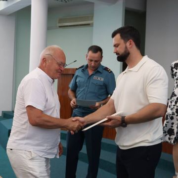 В Тирасполе состоялась торжественная церемония награждения, приуроченная к 35-й годовщине со дня образования Гражданской защиты ПМР