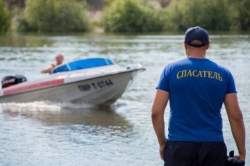 ВНИМАНИЕ: ИЗМЕНЁН ГРАФИК ДЕЖУРСТВА СПАСАТЕЛЕЙ НА ПЛЯЖАХ