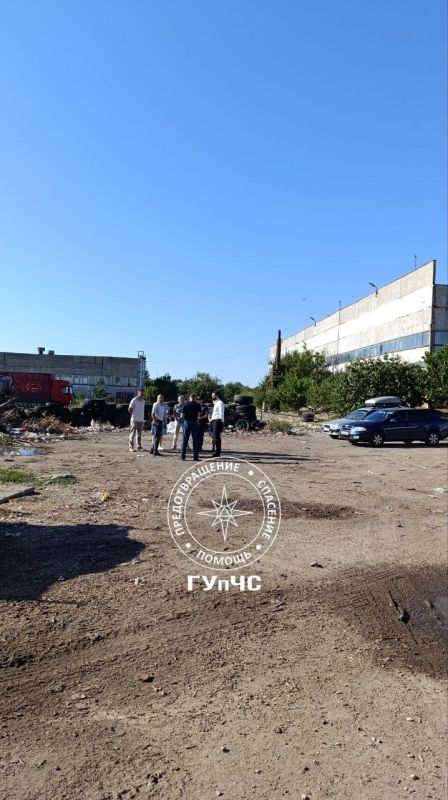 Свалка на Кировском продолжает тлеть Свалка на Кировском продолжает тлеть