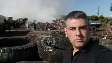 В Тирасполе третий день тушат свалку на Кировском