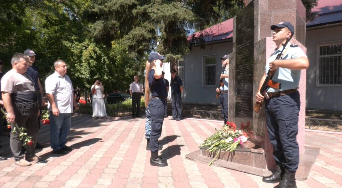 Вымпел — лучшему Союзу ветеранов ОВД Вымпел — лучшему Союзу ветеранов ОВД