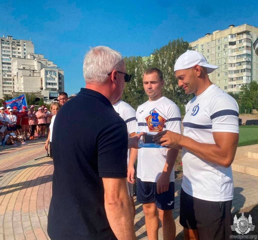 В Рыбнице завершился чемпионат ПМР по гребле на лодках класса «Дракон» В Рыбнице завершился чемпионат ПМР по гребле на лодках класса «Дракон»