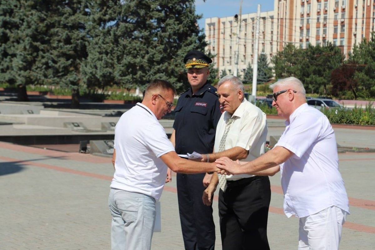 Для справки: 23 августа 2019 года была создана РОО «Ветераны органов внутренних дел Приднестровья», объединившая территориальные организации Для справки: 23 августа 2019 года была создана РОО «Ветераны органов внутренних дел Приднестровья», объединившая территориальные организации