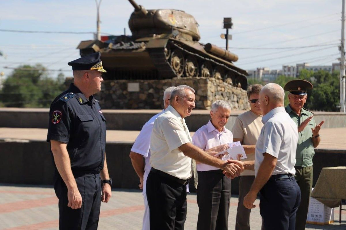 Для справки: 23 августа 2019 года была создана РОО «Ветераны органов внутренних дел Приднестровья», объединившая территориальные организации Для справки: 23 августа 2019 года была создана РОО «Ветераны органов внутренних дел Приднестровья», объединившая территориальные организации