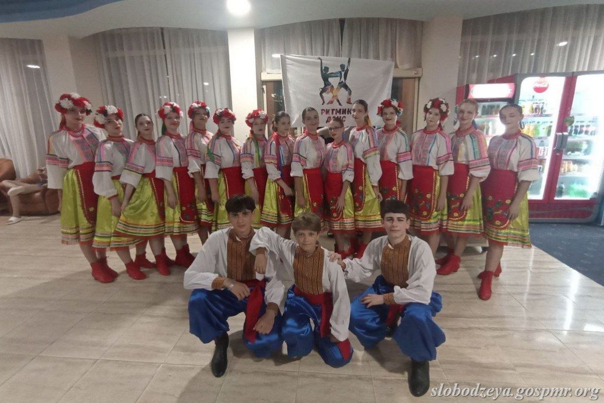 «Ритмик-данс» представляет Приднестровье на фестивале в Болгарии «Ритмик-данс» представляет Приднестровье на фестивале в Болгарии